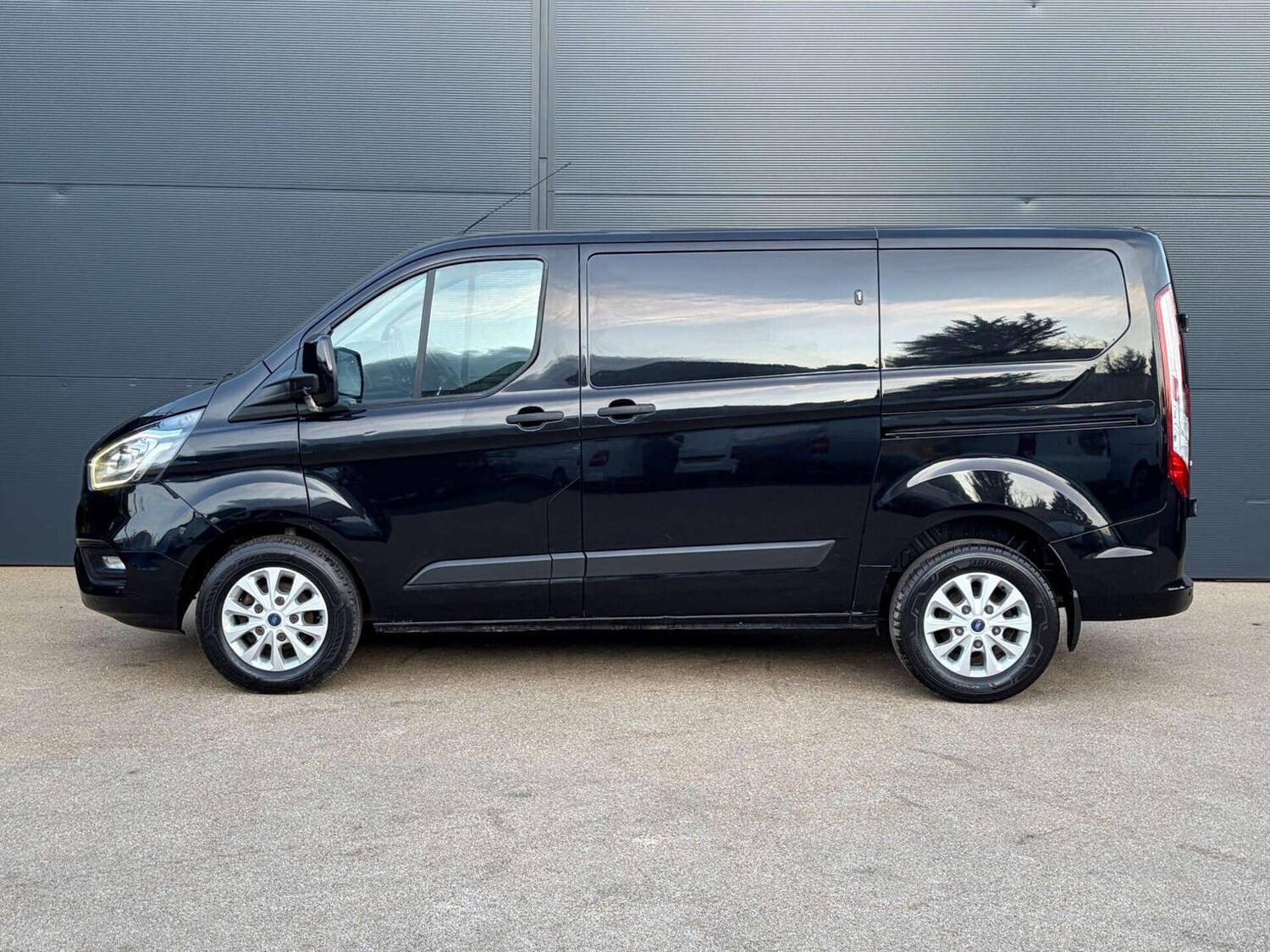 Used Ford Transit Custom 2020 for sale - 77758949: Photo 9