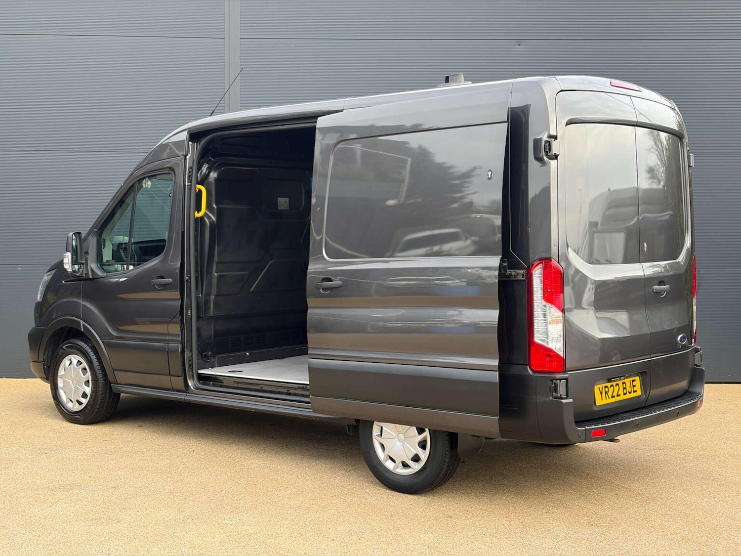 Used Ford Transit 2022 for sale - 77409550: Photo 17