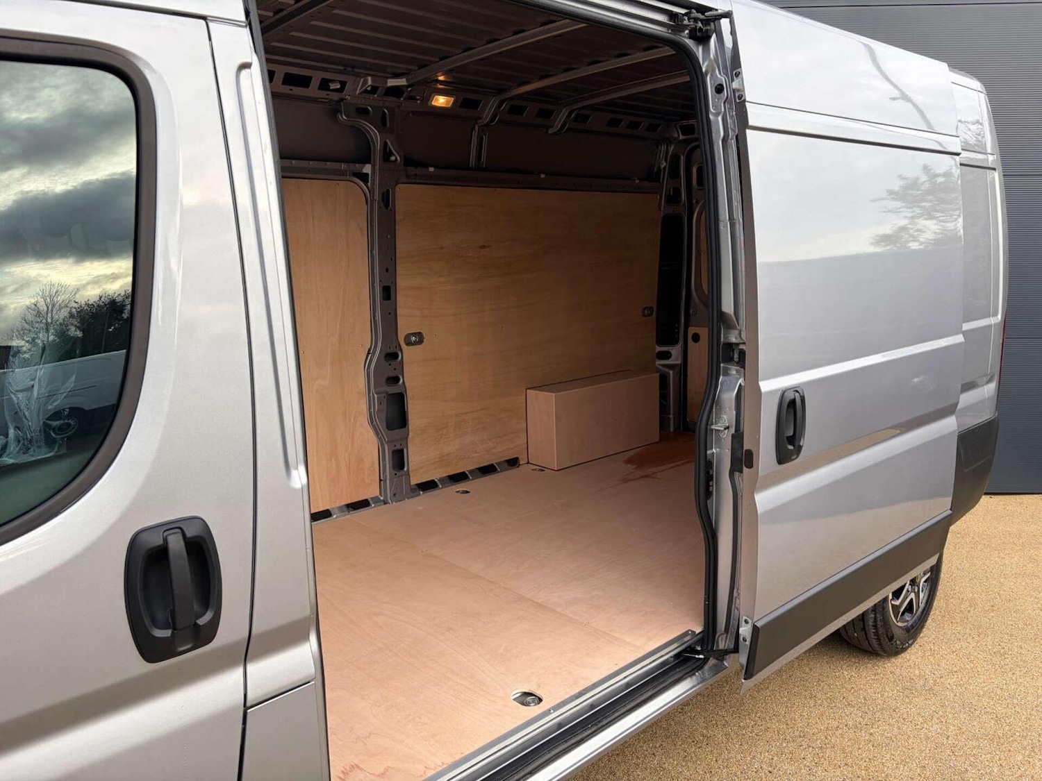 Used Citroen Relay 2025 for sale - 77453396: Photo 11