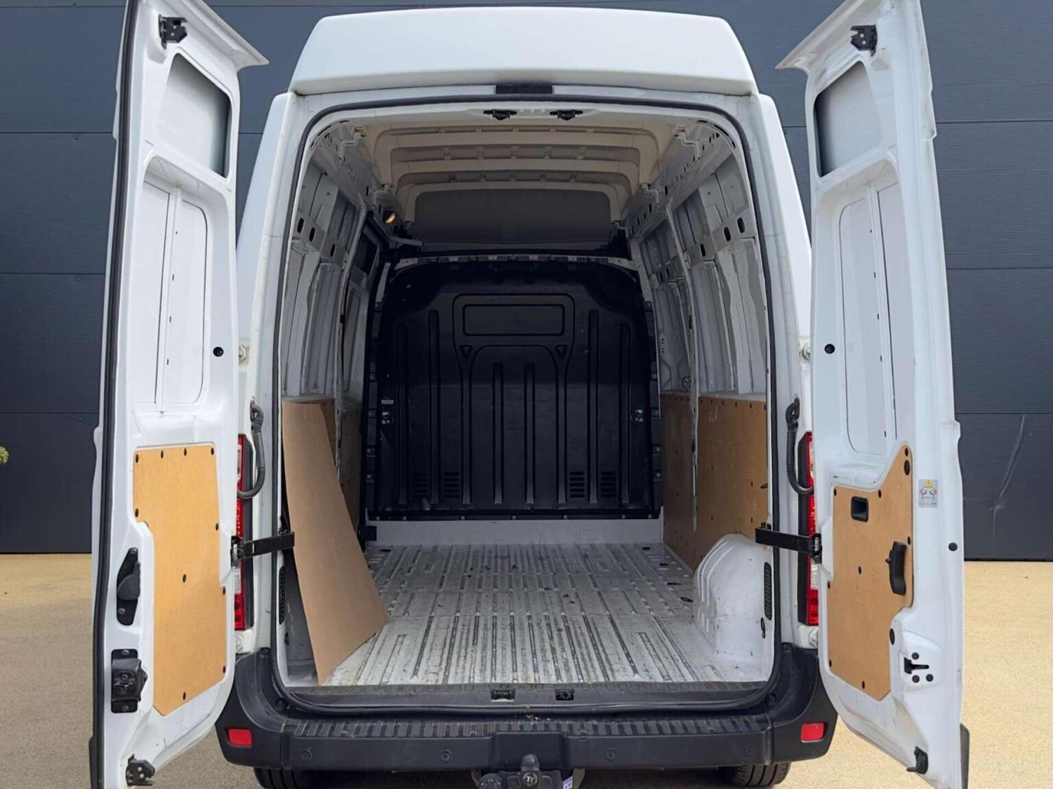 Used Nissan NV400 2018 for sale - 76427885: Photo 22