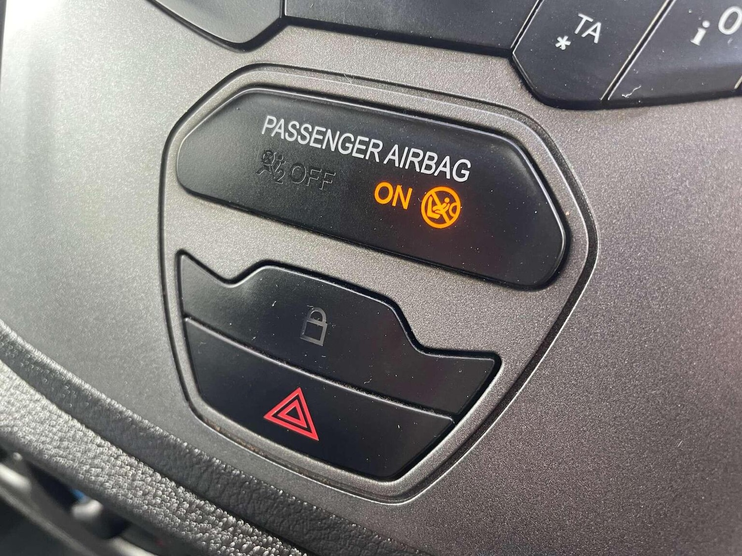 Used Ford Transit 2018 for sale - 76427883: Photo 23