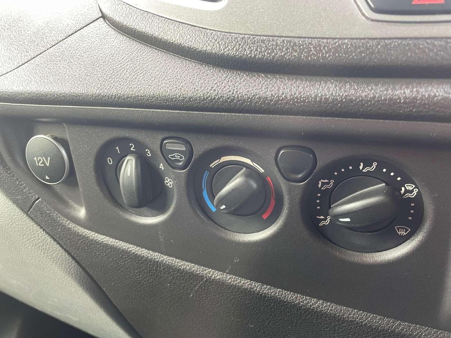 Used Ford Transit 2018 for sale - 76427883: Photo 24