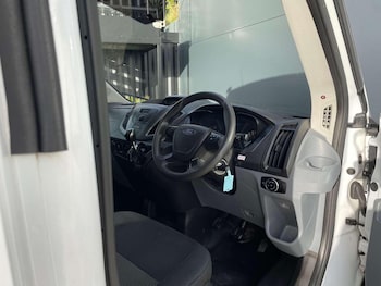 Used Ford Transit 2018 for sale - 76427883: Photo