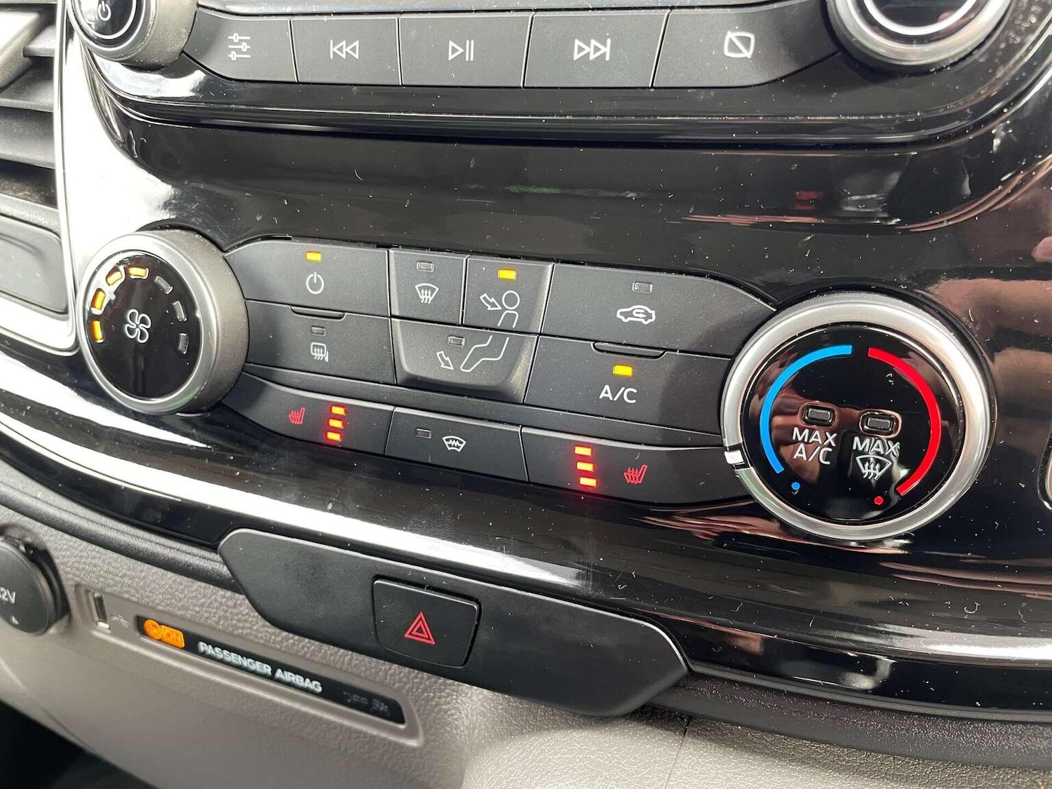 Used Ford Transit Custom 2023 for sale - 76430926: Photo 36