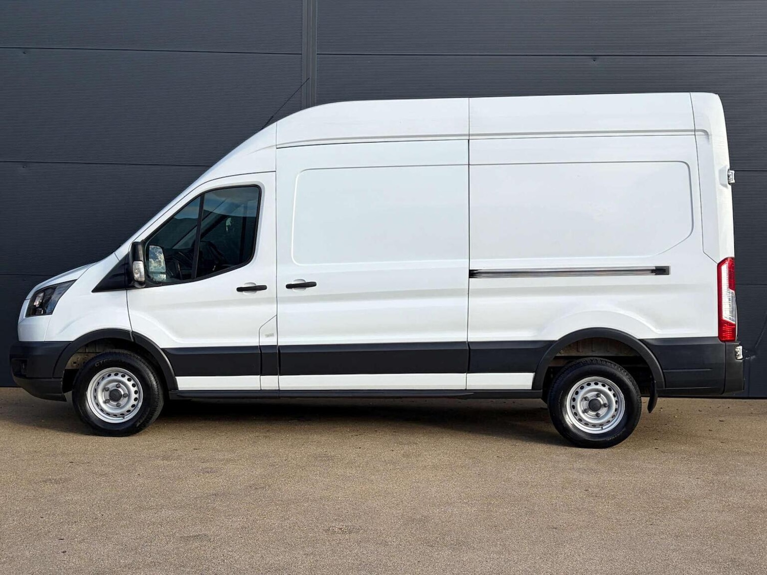 Used Ford Transit 2017 for sale - 77453394: Photo 10