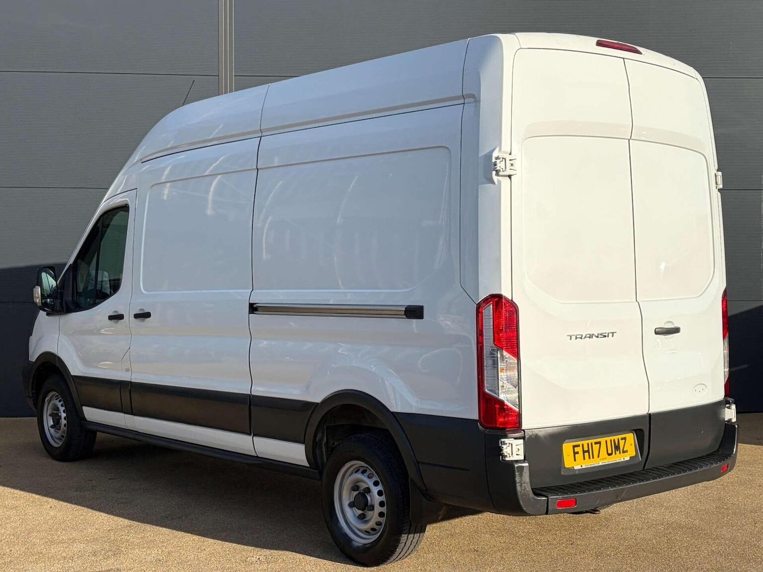 Used Ford Transit 2017 for sale - 77453394: Photo 3