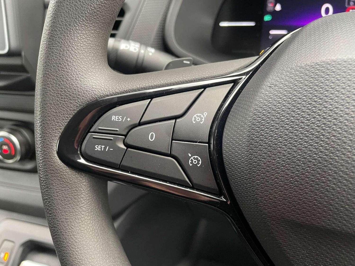 Used Renault Trafic 2025 for sale - 76547854: Photo 40