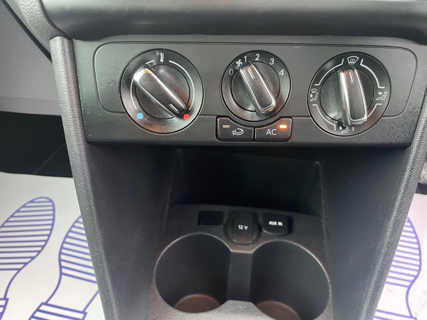 Used Volkswagen Polo 2012 for sale - 76552702: Photo 10