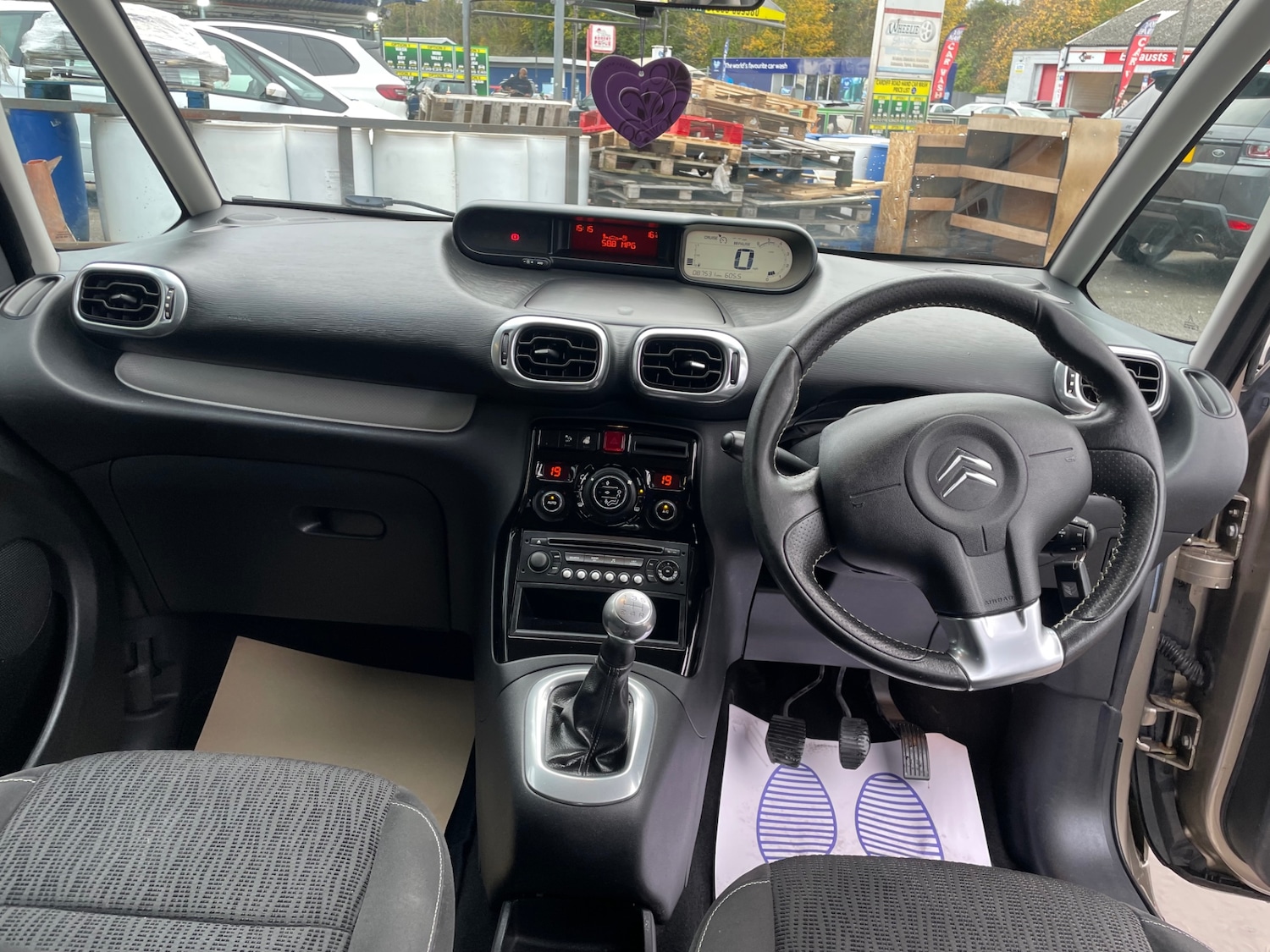 Used Citroen C3 Picasso 2010 for sale - 76464405: Photo 11