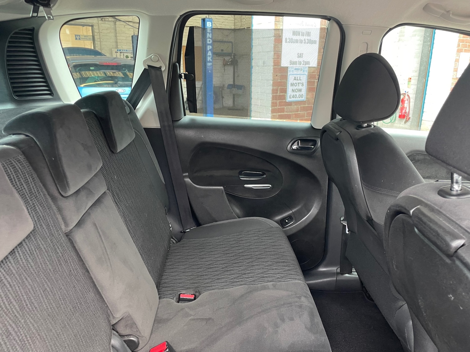 Used Citroen C3 Picasso 2010 for sale - 76464405: Photo 9