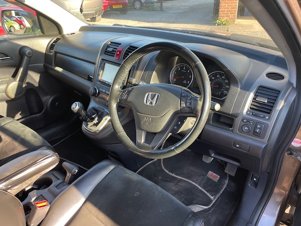 Used Honda CR-V 2010 for sale - 76231117: Photo 6