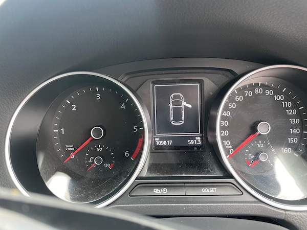 Used Volkswagen Polo 2014 for sale - 75313090: Photo 14