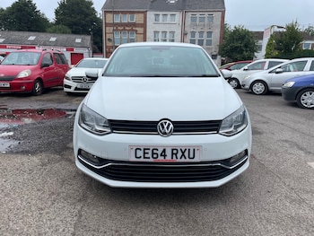 Used Volkswagen Polo 2014 for sale - 75313090: Photo