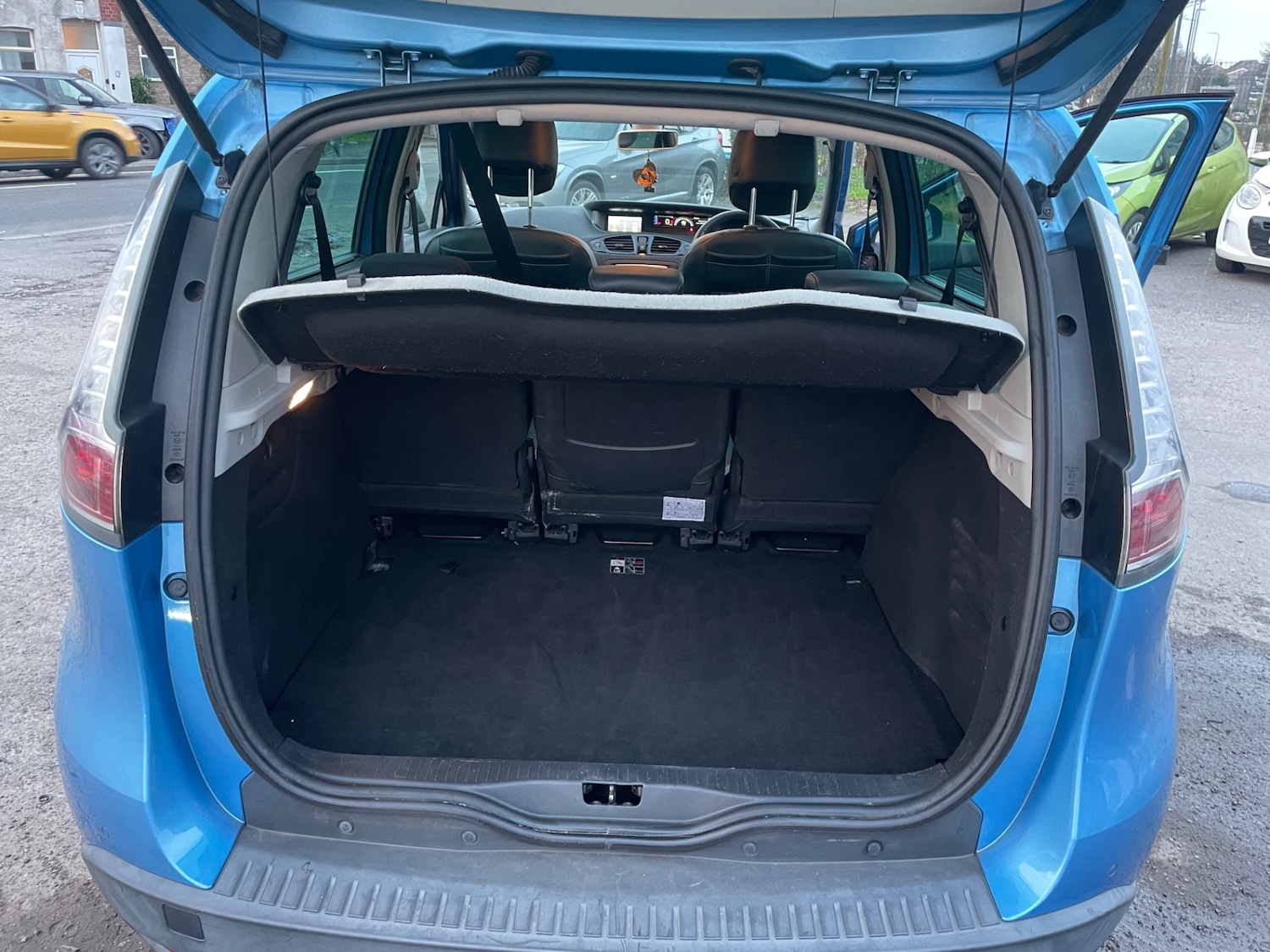 Used Renault Scenic 2014 for sale - 77742450: Photo 14