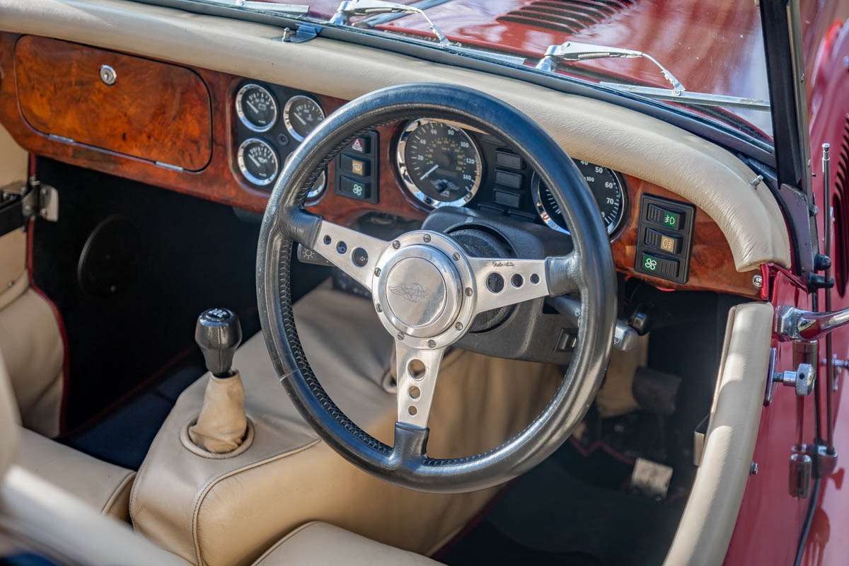 Used Morgan Plus Eight 2001 for sale - 77483616: Photo 57