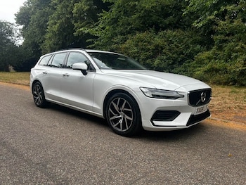 Used Volvo V60 2019 for sale - 79227926: Photo