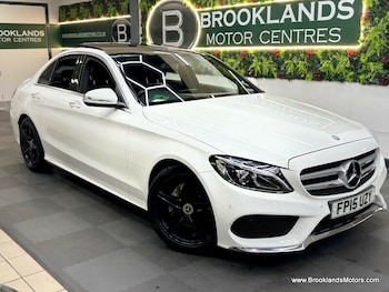 Used Mercedes-Benz GL-Class 2015 for sale - 75777987: Photo