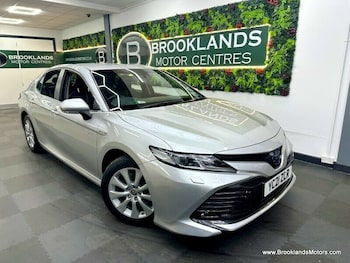 Used Toyota Camry 2021 for sale - 76224190: Photo