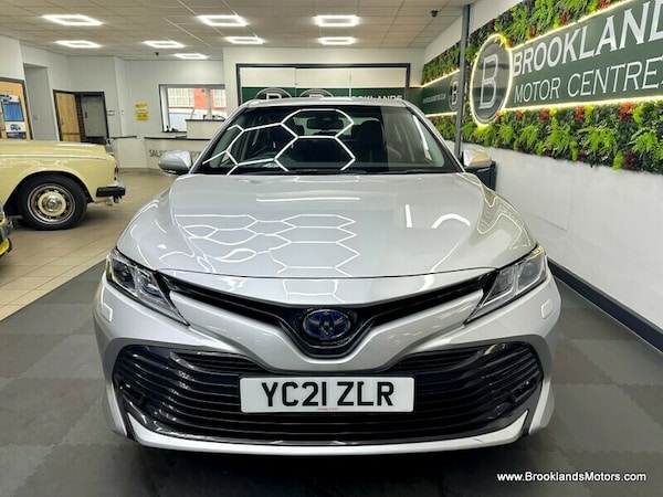 Used Toyota Camry 2021 for sale - 76224190: Photo 5