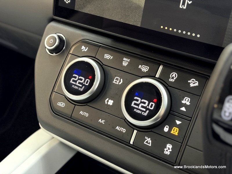 Used Land Rover Defender 2025 for sale - 77465388: Photo 13