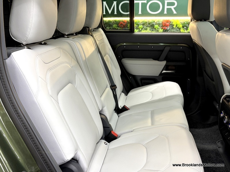 Used Land Rover Defender 2025 for sale - 77465388: Photo 15