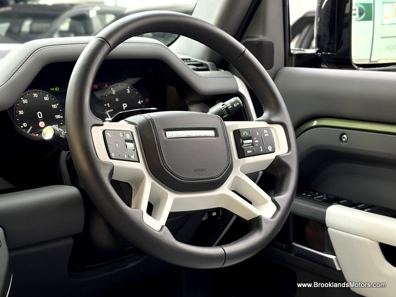 Used Land Rover Defender 2025 for sale - 77465388: Photo 20