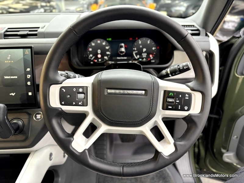 Used Land Rover Defender 2025 for sale - 77465388: Photo 35