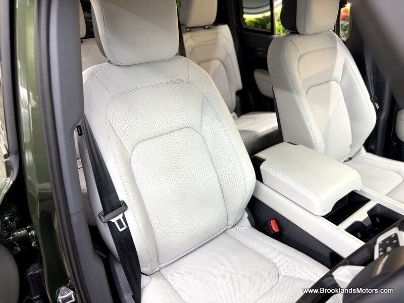 Used Land Rover Defender 2025 for sale - 77465388: Photo 36