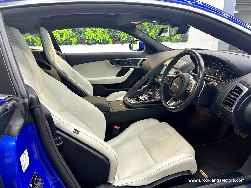 Used Jaguar F-Type 2021 for sale - 77154106: Photo 17