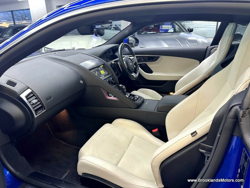 Used Jaguar F-Type 2021 for sale - 77154106: Photo 24