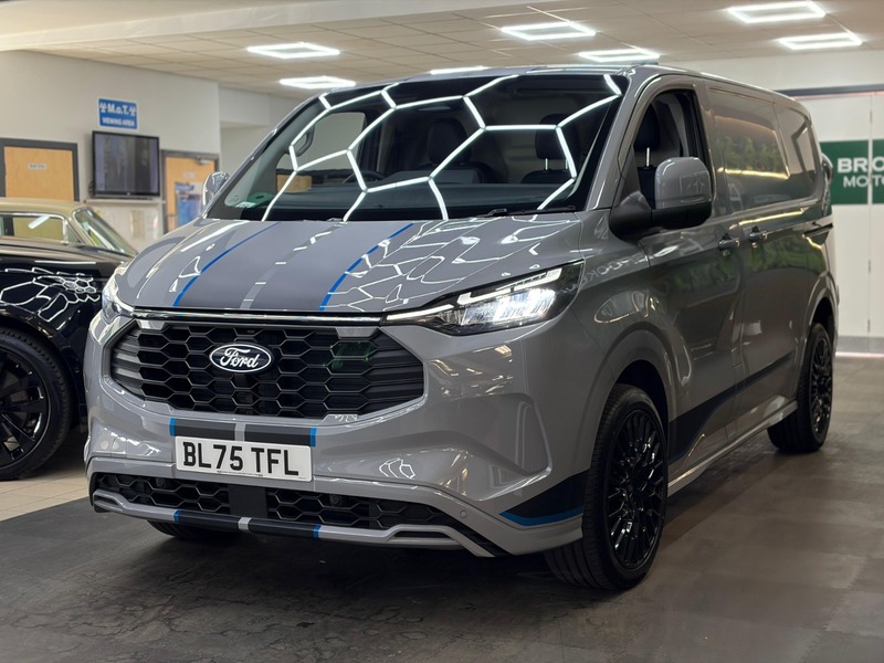 Used Ford Transit Custom 2025 for sale - 78083773: Photo 2