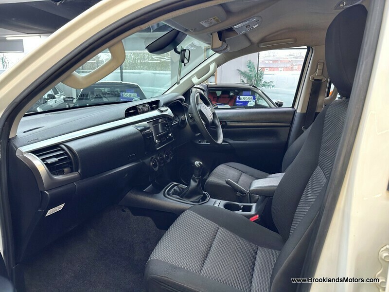 Used Toyota Hilux 2021 for sale - 77276995: Photo 15