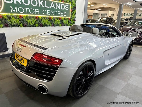 Used Audi R8 2015 for sale - 74607186: Photo 13