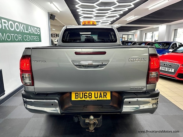 Used Toyota Hilux 2018 for sale - 74251365: Photo 13