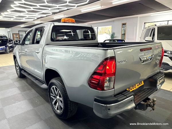 Used Toyota Hilux 2018 for sale - 74251365: Photo 14
