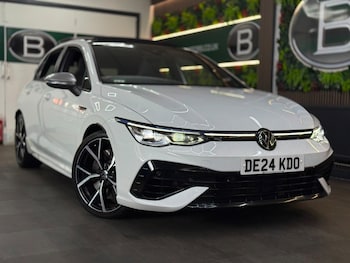 Used Volkswagen Golf 2024 for sale - 79335109: Photo