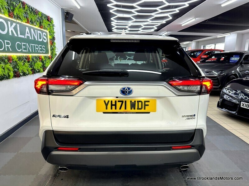 Used Toyota RAV4 2021 for sale - 76510436: Photo 12