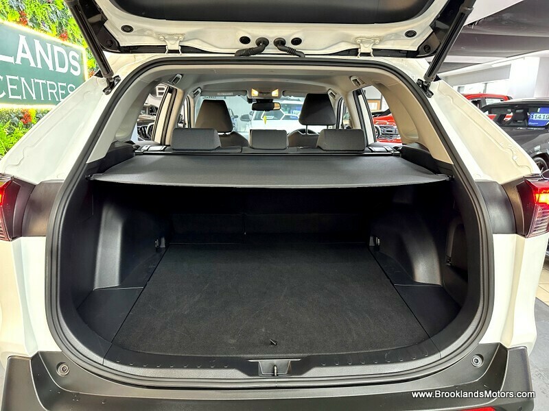 Used Toyota RAV4 2021 for sale - 76510436: Photo 23