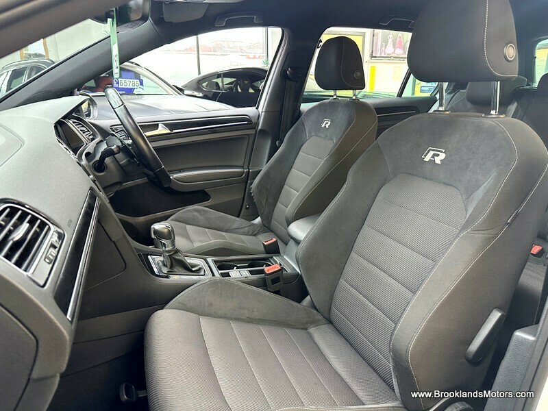 Used Volkswagen Golf 2017 for sale - 77494417: Photo 18