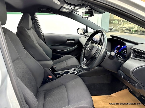 Used Toyota Corolla 2021 for sale - 74251430: Photo 16