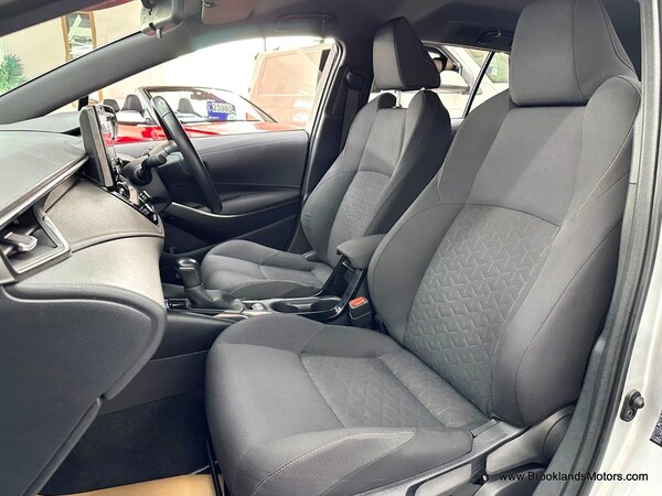 Used Toyota Corolla 2021 for sale - 74251430: Photo 23