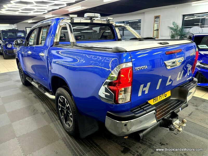 Used Toyota Hilux 2017 for sale - 76547385: Photo 13
