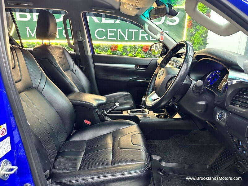 Used Toyota Hilux 2017 for sale - 76547385: Photo 15