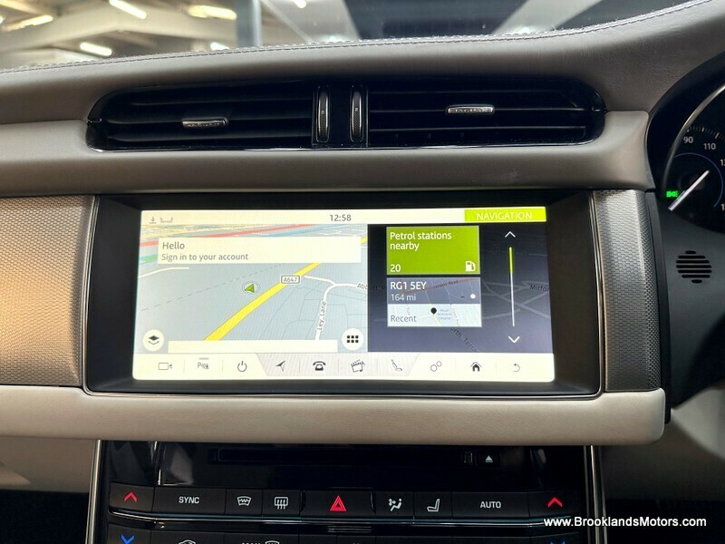 Used Jaguar XF 2018 for sale - 76407182: Photo 18