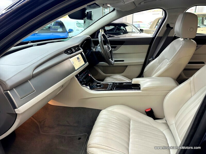 Used Jaguar XF 2018 for sale - 76407182: Photo 22