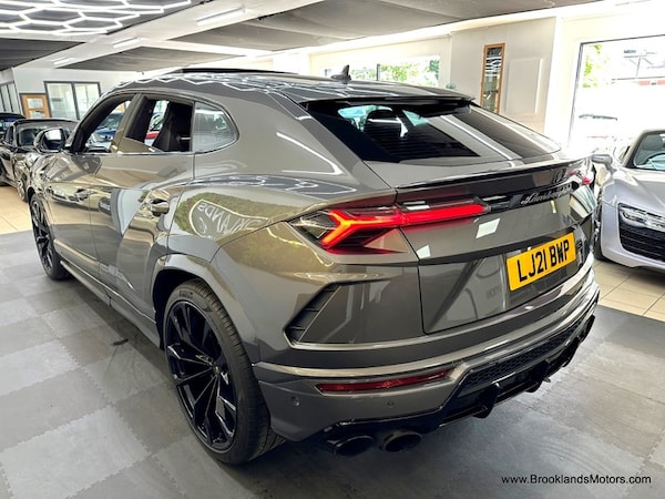 Used Lamborghini Urus 2021 for sale - 74997229: Photo 13