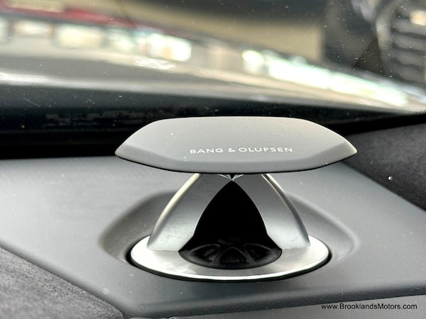 Used Lamborghini Urus 2021 for sale - 74997229: Photo 22