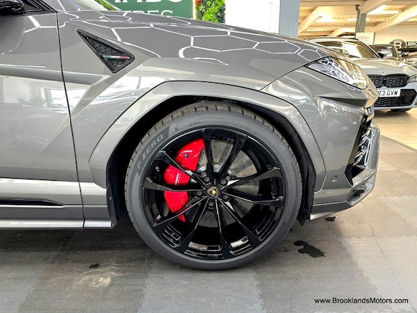 Used Lamborghini Urus 2021 for sale - 74997229: Photo 8