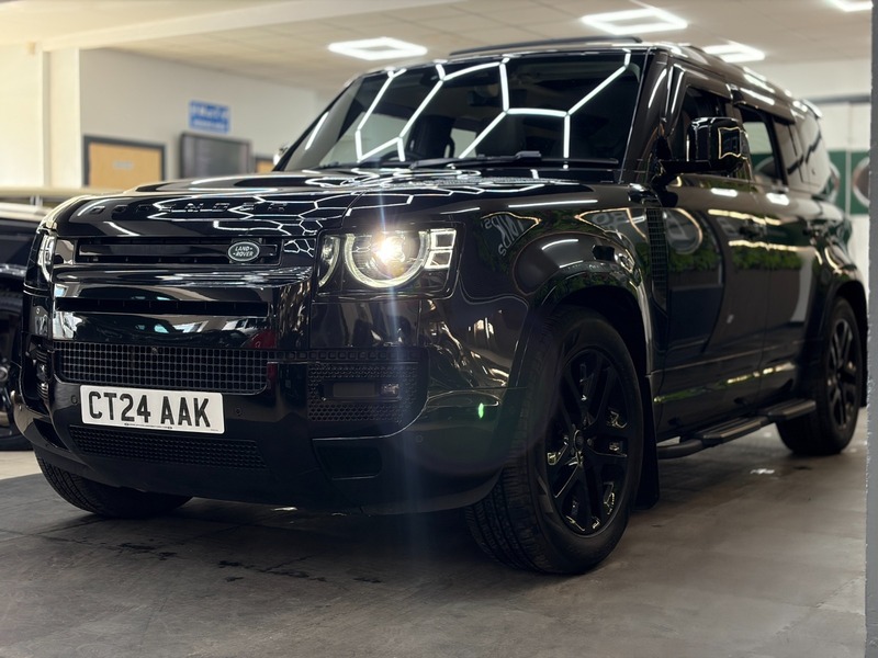 Used Land Rover Defender 2024 for sale - 78182342: Photo 2