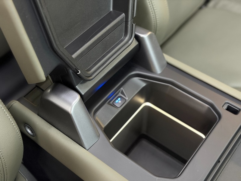 Used Land Rover Defender 2024 for sale - 78182342: Photo 33